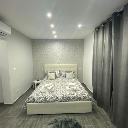 Suite Nicolai 165 Бари Экстерьер фото