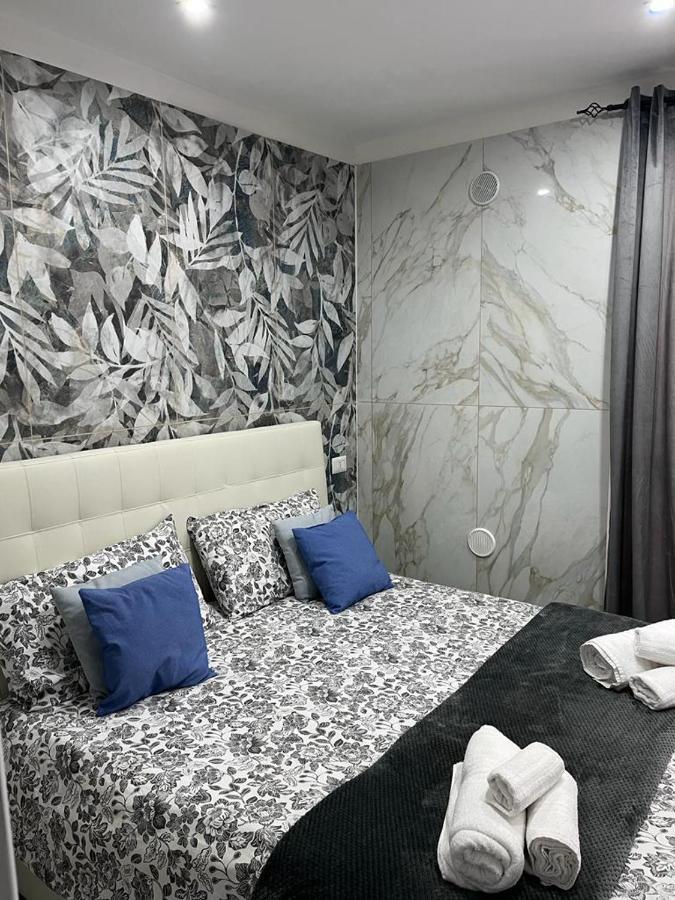 Suite Nicolai 165 Бари Экстерьер фото